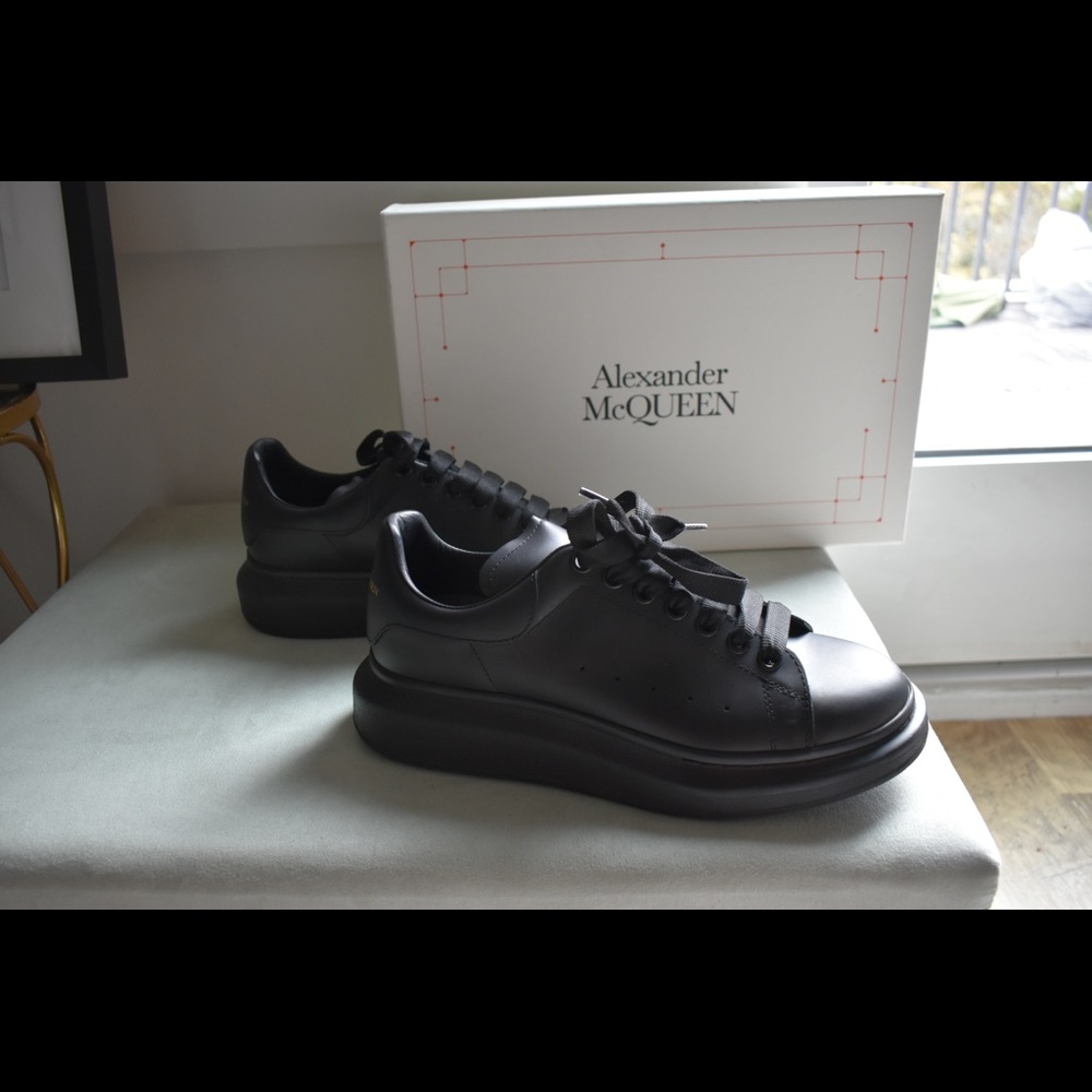 Alexander McQueen oversize sneakers